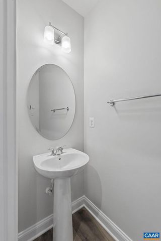 204 BAYBERRY LN, Zion Crossroads, VA 22942