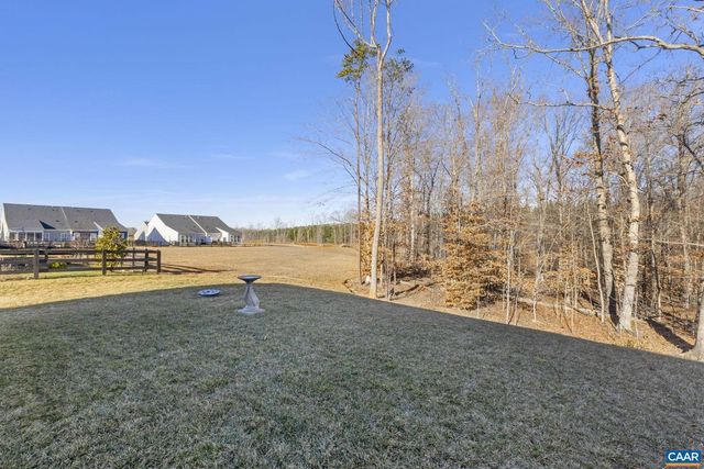 204 BAYBERRY LN, Zion Crossroads, VA 22942