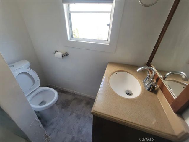 2930 W 11th Street, Los Angeles, CA 90006
