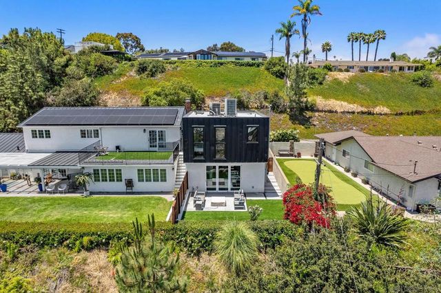 5830 Desert View Dr, La Jolla, CA 92037