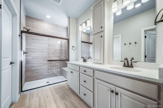 4827 N Sicily Court, Aurora, CO 80019