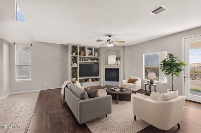 6633 CABANA DEL SOL Drive, El Paso, TX 79911