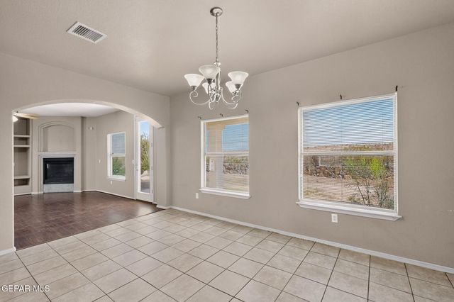 6633 CABANA DEL SOL Drive, El Paso, TX 79911