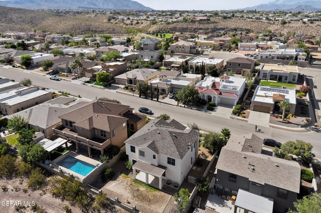 6633 CABANA DEL SOL Drive, El Paso, TX 79911