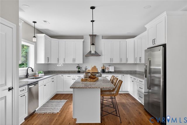 2128 Highland Dr, Powhatan, VA 23139