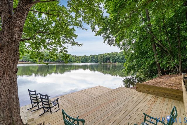 2128 Highland Dr, Powhatan, VA 23139