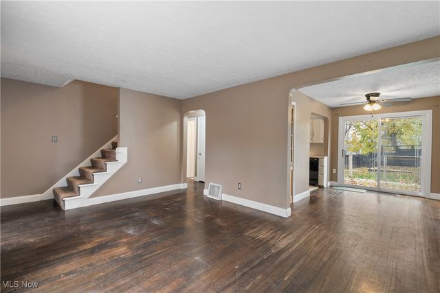 157 Ansel Avenue, Akron, OH 44312