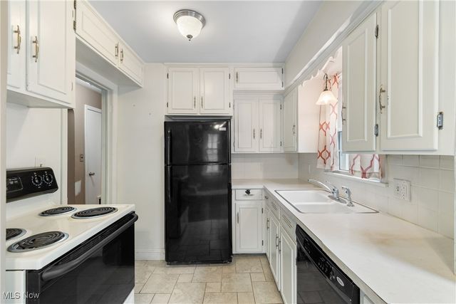 157 Ansel Avenue, Akron, OH 44312