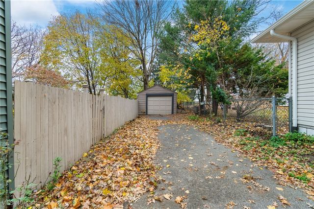 157 Ansel Avenue, Akron, OH 44312