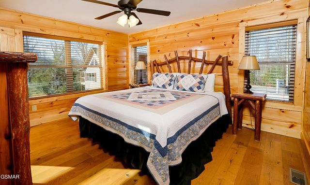 408 Potters Ridge Road, Gatlinburg, TN 37738