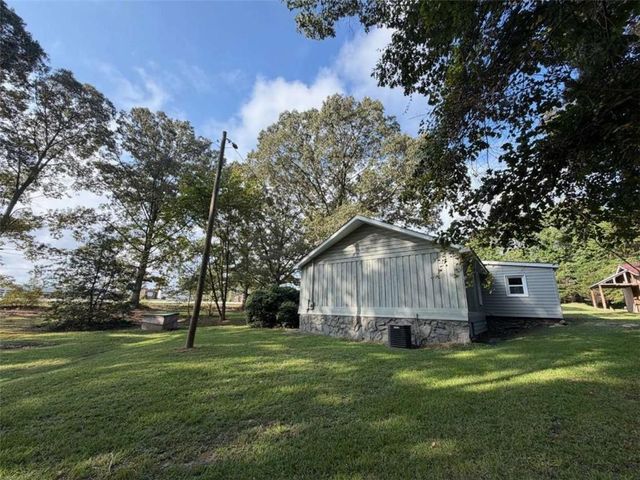 9140 Brewer Road, Villa Rica, GA 30180
