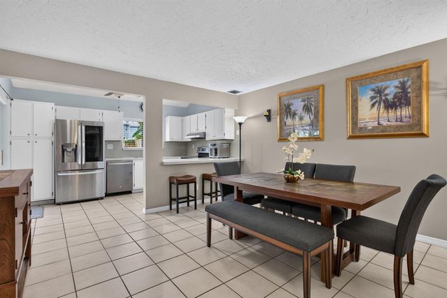 501 NW 132nd Terrace, Plantation, FL 33325