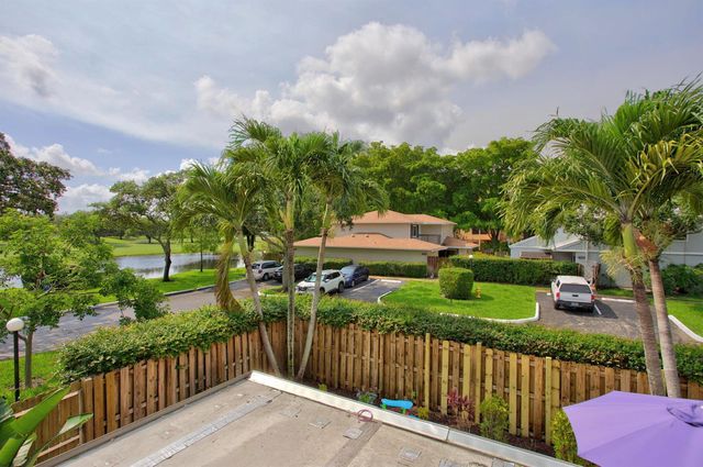 501 NW 132nd Terrace, Plantation, FL 33325