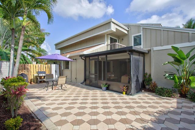 501 NW 132nd Terrace, Plantation, FL 33325