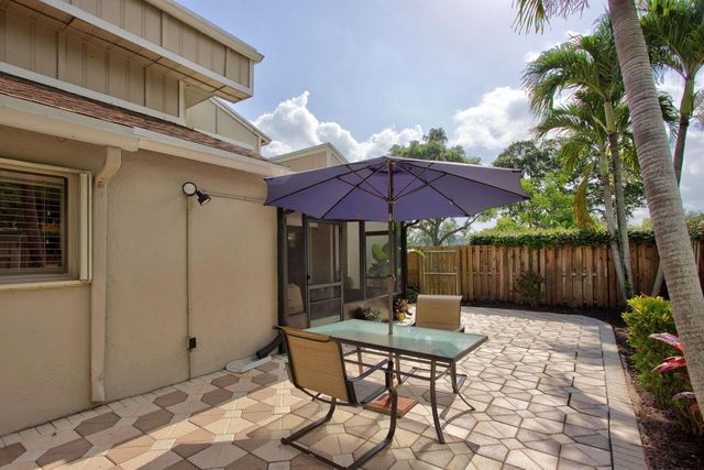 501 NW 132nd Terrace, Plantation, FL 33325