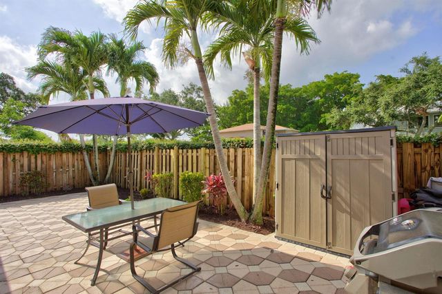 501 NW 132nd Terrace, Plantation, FL 33325