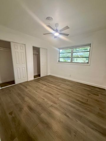 337 SE 12th Avenue A-b, Pompano Beach, FL 33060