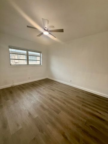 337 SE 12th Avenue A-b, Pompano Beach, FL 33060