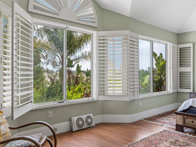 14524 Seabridge Lane, San Diego, CA 92128