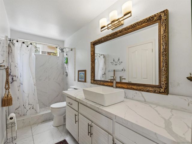 14524 Seabridge Lane, San Diego, CA 92128