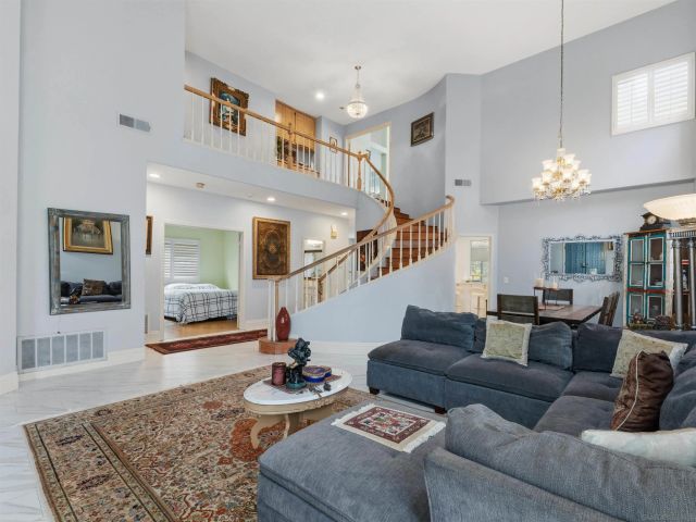14524 Seabridge Lane, San Diego, CA 92128