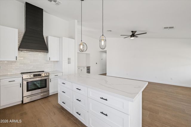 14854 S 46TH Street, Phoenix, AZ 85044