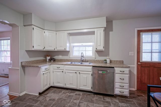 5120 E 68th Street, Indianapolis, IN 46220