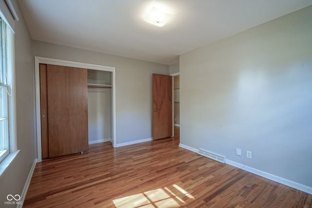 5120 E 68th Street, Indianapolis, IN 46220