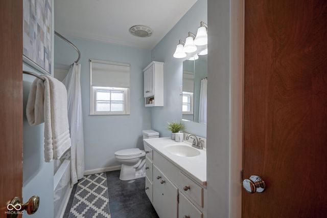 5120 E 68th Street, Indianapolis, IN 46220