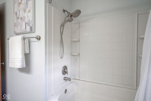 5120 E 68th Street, Indianapolis, IN 46220