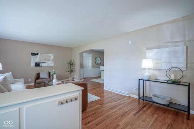 5120 E 68th Street, Indianapolis, IN 46220