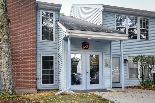 13 Walden Dr 7, Natick, MA 01760