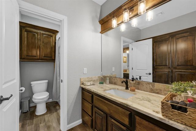 1121 Mt Marcy Dr, Lawton, OK 73507