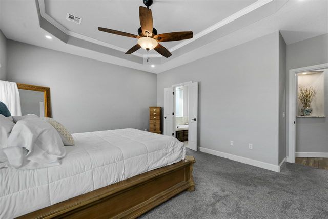 1121 Mt Marcy Dr, Lawton, OK 73507