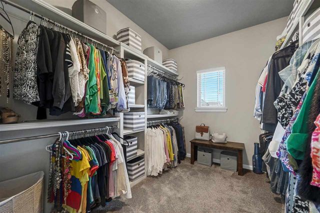 1121 Mt Marcy Dr, Lawton, OK 73507