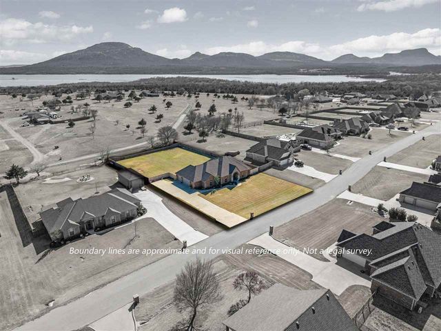 1121 Mt Marcy Dr, Lawton, OK 73507