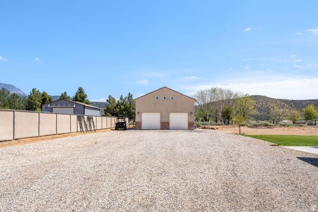 7776 N WAGON RD, St. George, UT 84770