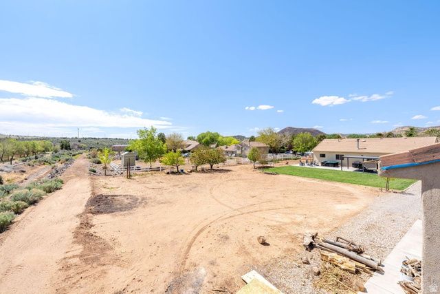 7776 N WAGON RD, St. George, UT 84770
