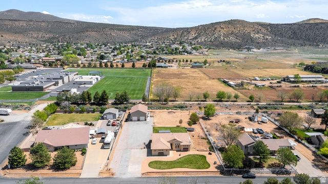 7776 N WAGON RD, St. George, UT 84770