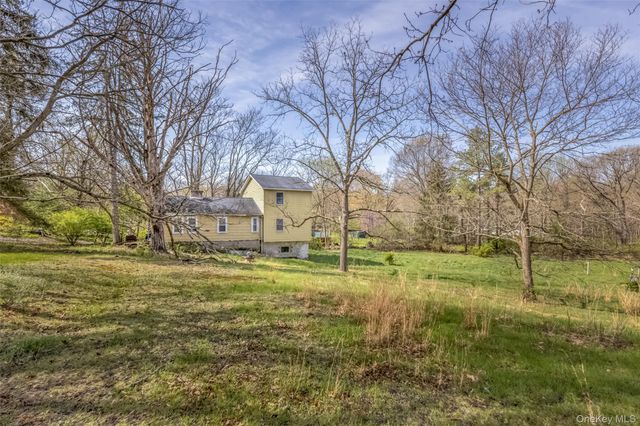 59 Bethlehem Road, New Windsor, NY 12553