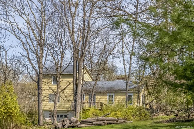 59 Bethlehem Road, New Windsor, NY 12553