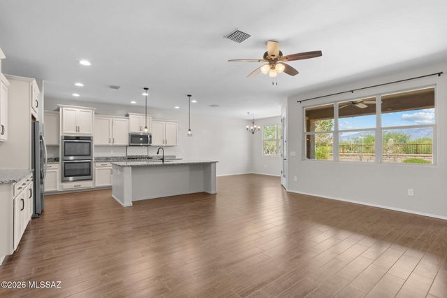 11730 N Sweet Orange Place, Oro Valley, AZ 85742