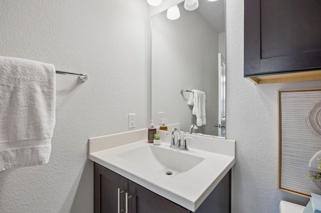 1071 Tea Olive Lane, Dallas, TX 75212