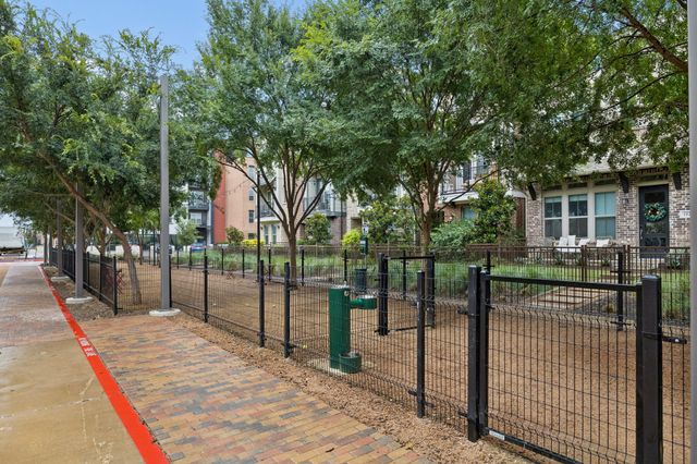 1071 Tea Olive Lane, Dallas, TX 75212