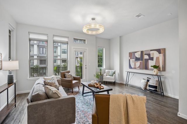 1071 Tea Olive Lane, Dallas, TX 75212