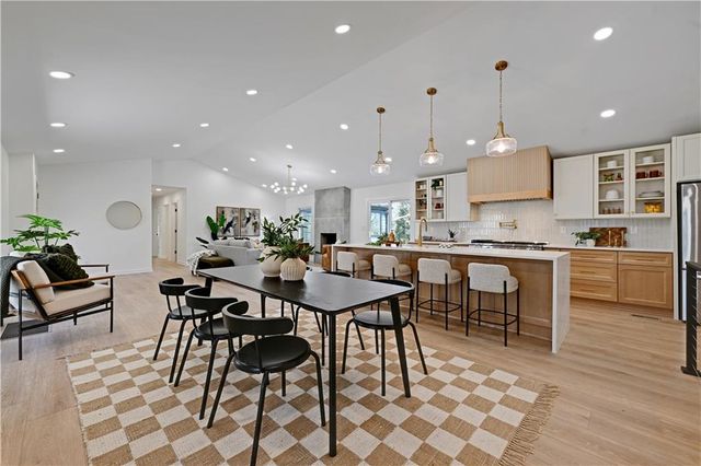 9427 WENONGA Road, Leawood, KS 66206