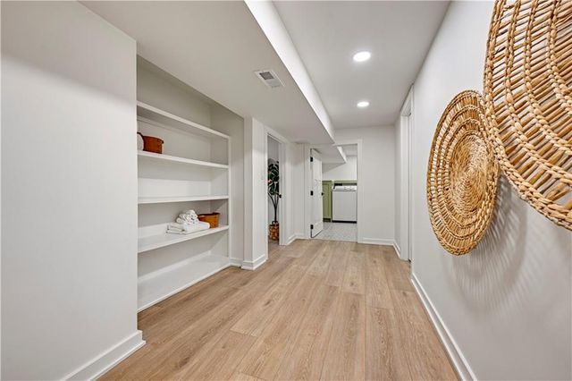 9427 WENONGA Road, Leawood, KS 66206