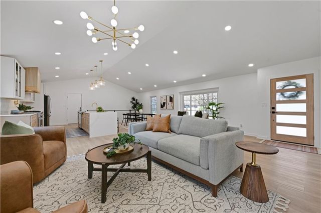 9427 WENONGA Road, Leawood, KS 66206