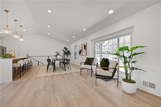 9427 WENONGA Road, Leawood, KS 66206