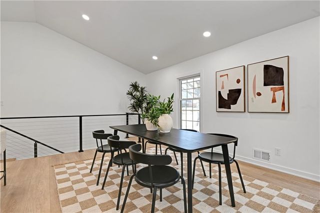 9427 WENONGA Road, Leawood, KS 66206